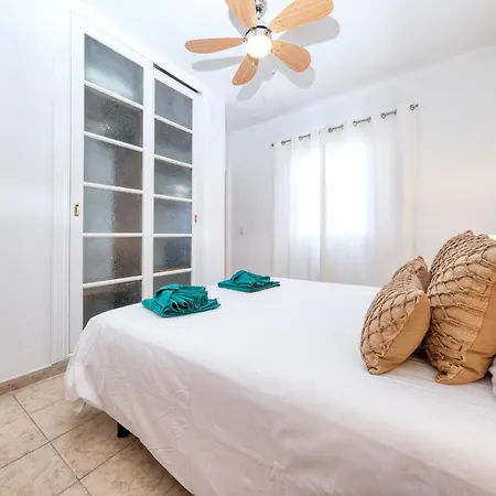 بيت للعطل Blue Waves House - Heated Pool *